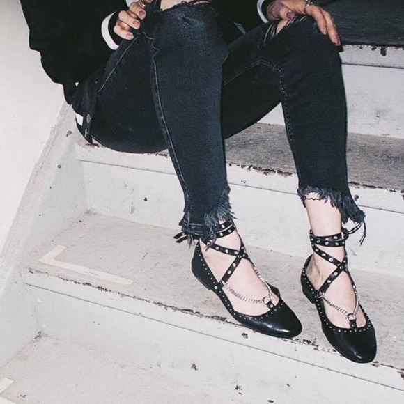 Dolce Vita Shoes - NWOB Dolce Vita Patina Flat, Size 8.5